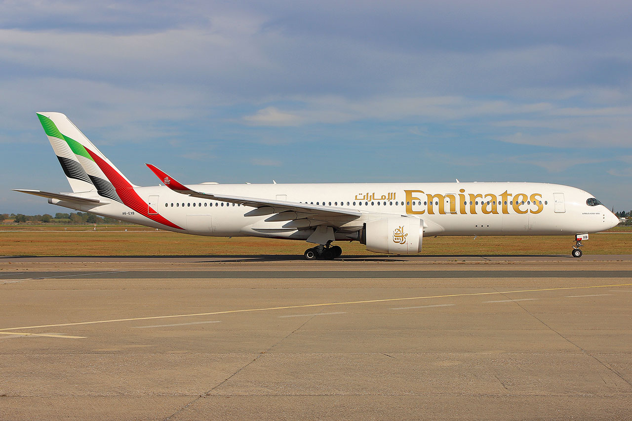 ./assets/img/aircraft/A6-UAE-A359-1.jpg