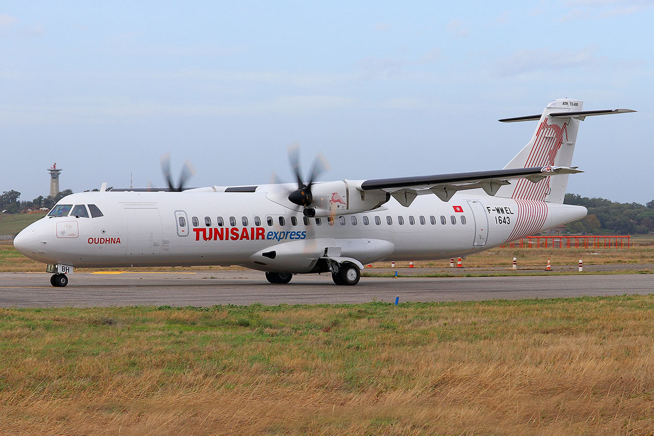 ./assets/img/aircraft/TS-TUI-ATR72-1.jpg