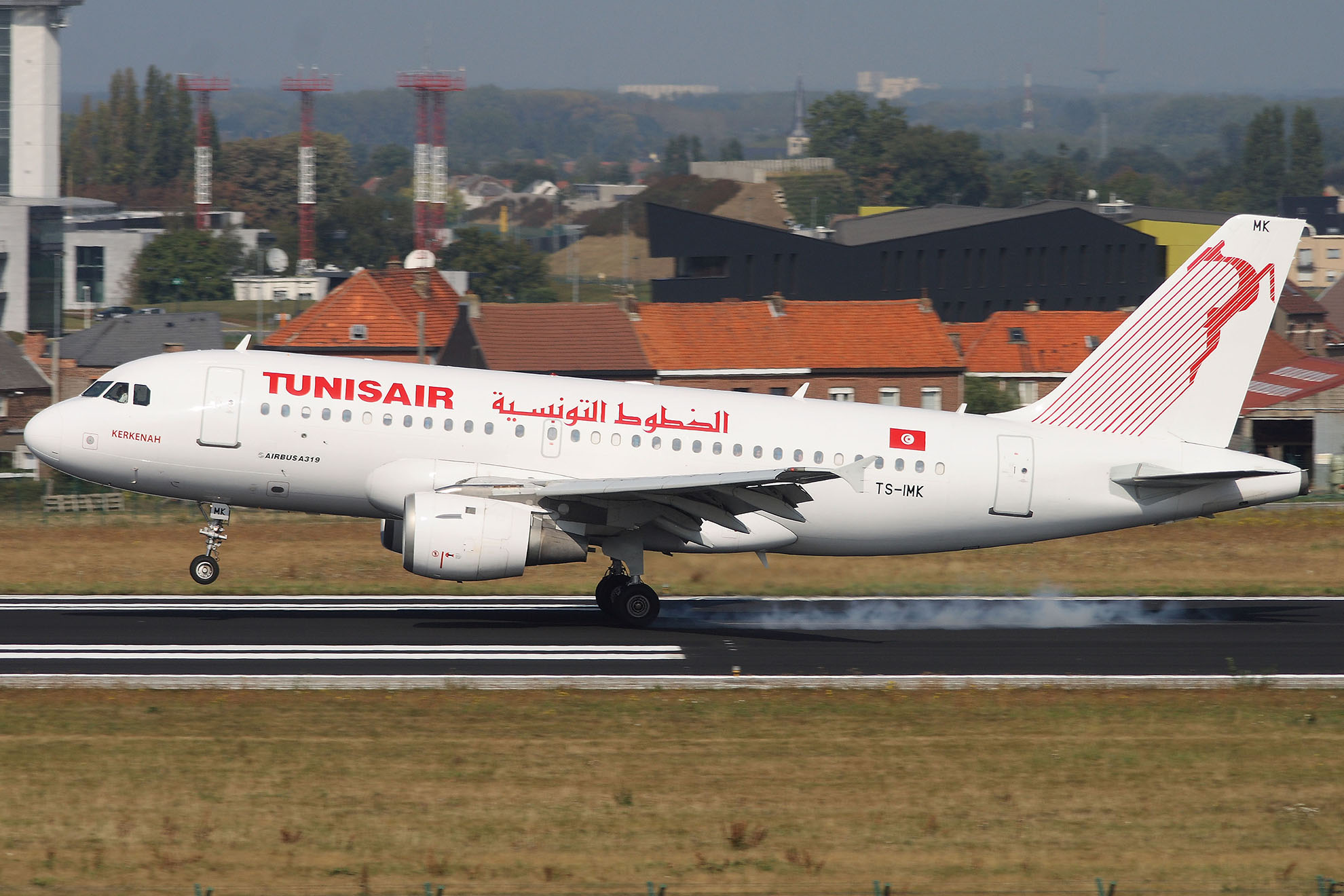 ./assets/img/aircraft/TS-TAR-A319-1.jpg