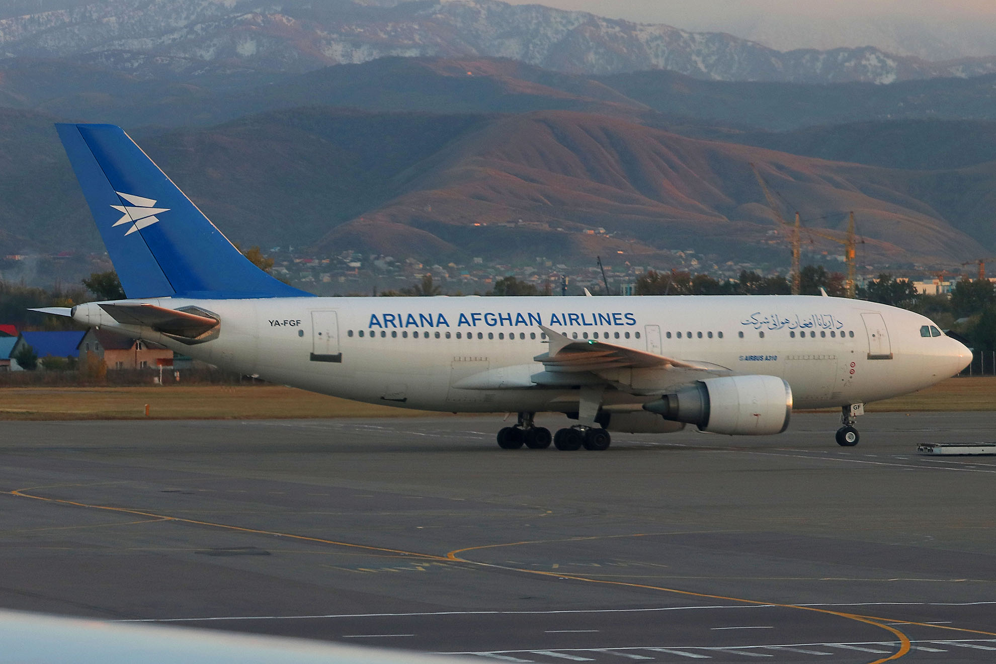 ./assets/img/aircraft/YA-AFG-A310-2.jpg