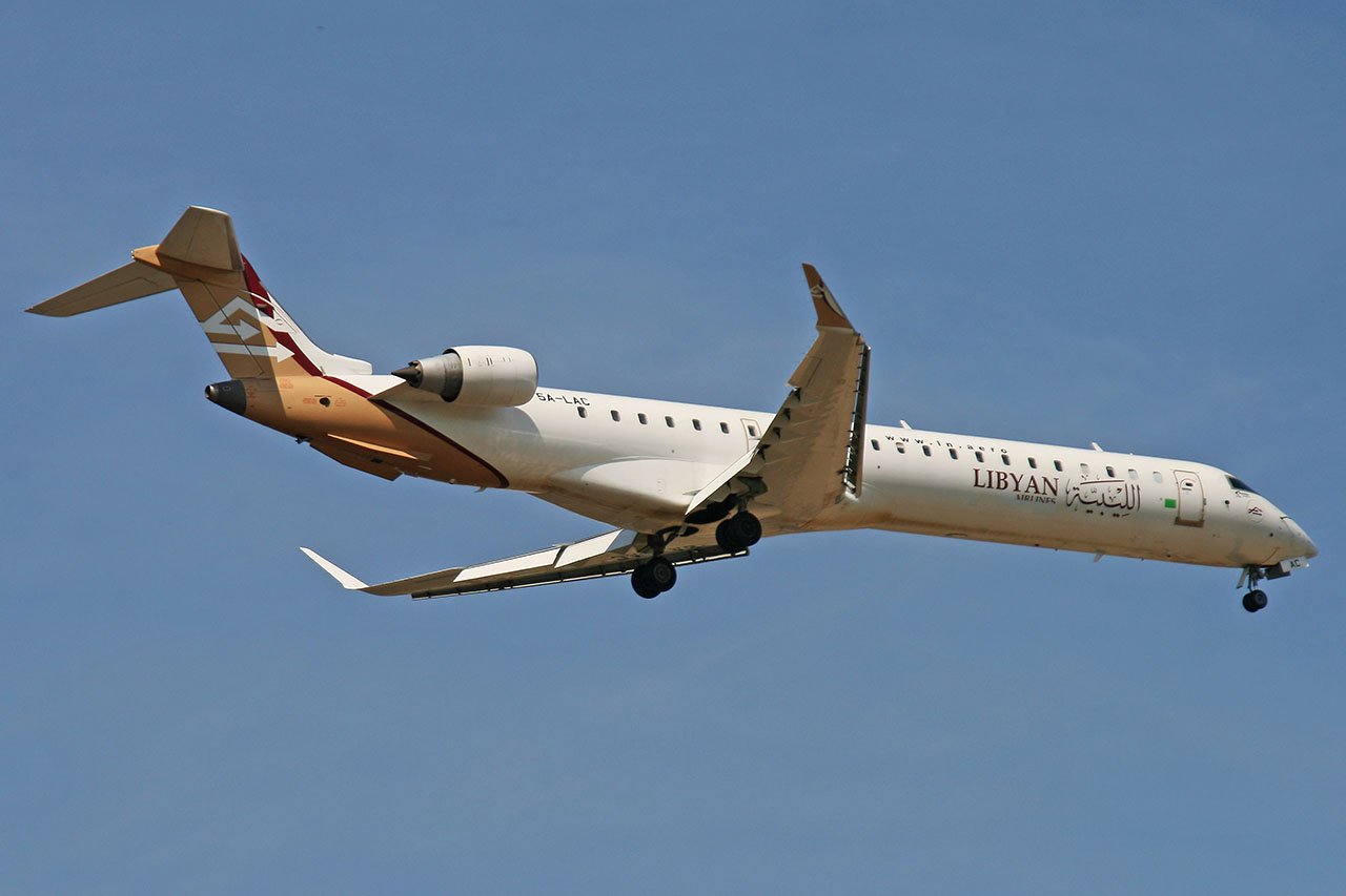 ./assets/img/aircraft/5A-LAA-CRJ9-1.jpg