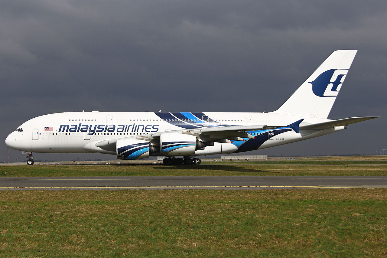 ./assets/img/aircraft/9M-MAS-A388-1.jpg