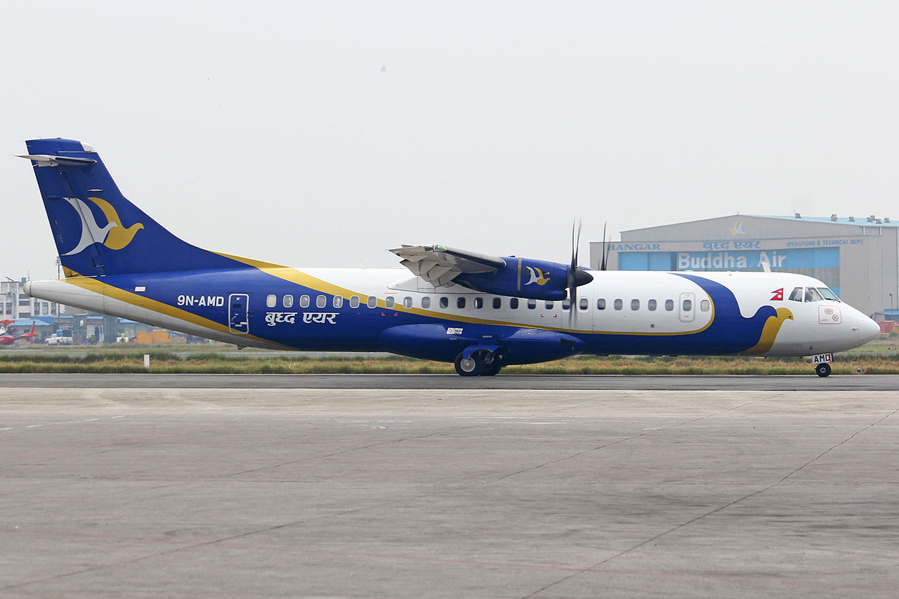 ./assets/img/aircraft/9N-BHA-ATR72-1.jpg