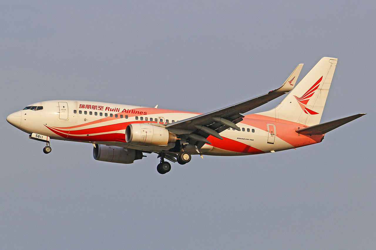 ./assets/img/aircraft/B-RLH-B737-1.jpg