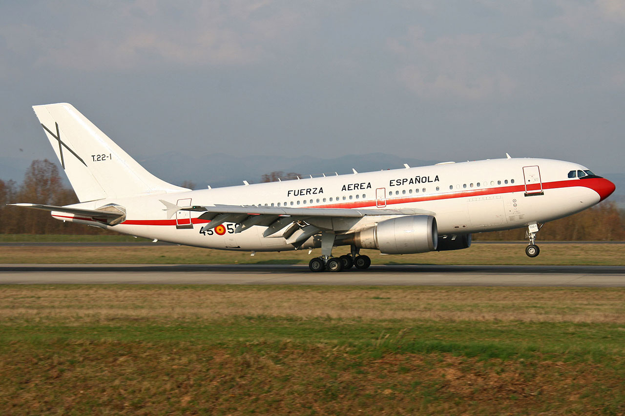 ./assets/img/aircraft/EC-450-A310-1.jpg