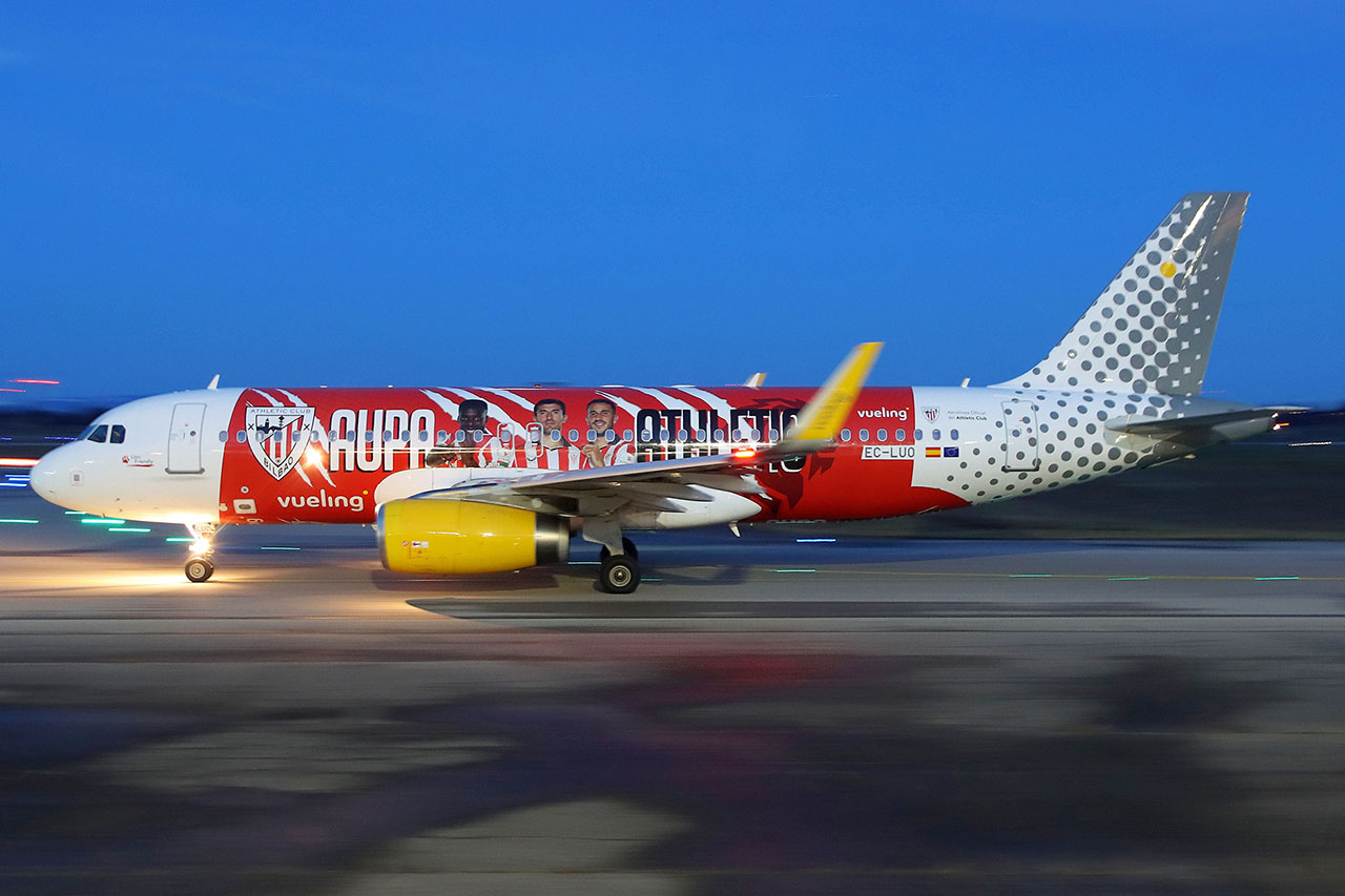 ./assets/img/aircraft/EC-VLG-A320-22.jpg