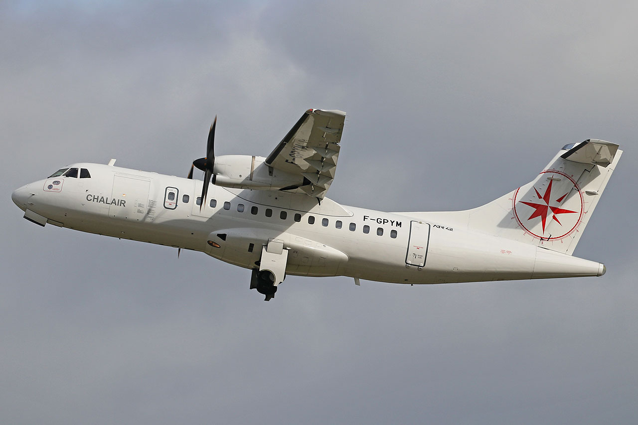 ./assets/img/aircraft/F-CLG-ATR42-1.jpg