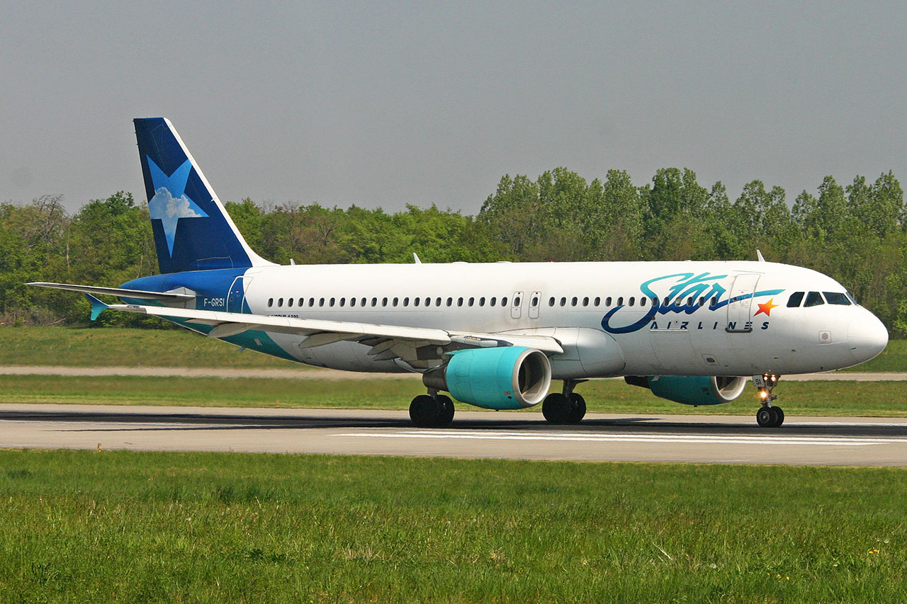 ./assets/img/aircraft/F-SEU-A320-1.jpg