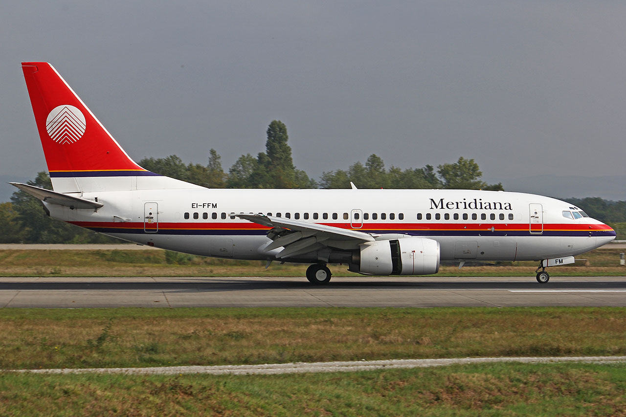 ./assets/img/aircraft/I-ISS-B737-1.jpg