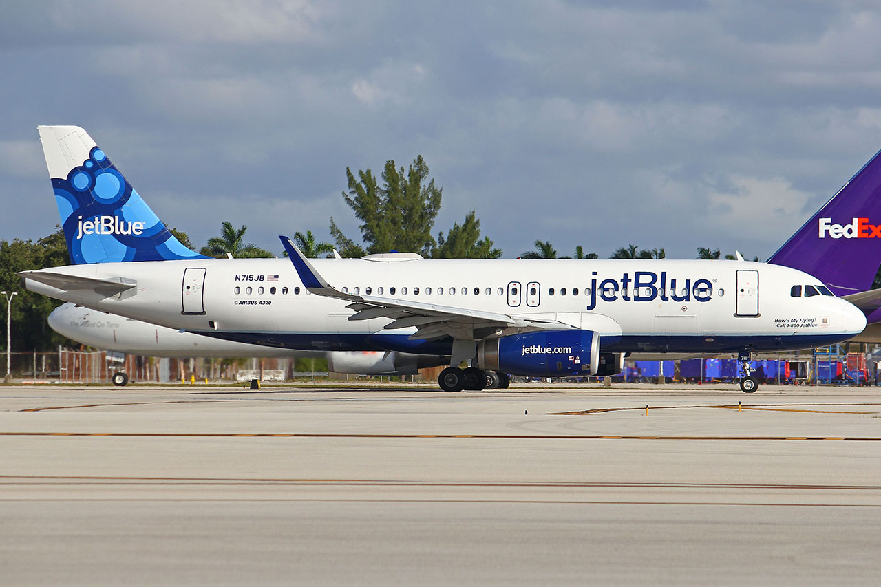 ./assets/img/aircraft/N-JBU-A320-4.jpg