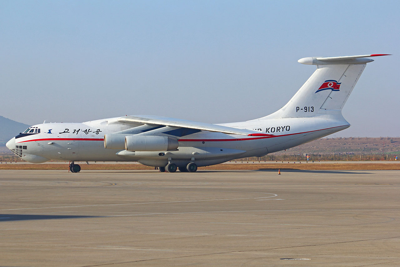 ./assets/img/aircraft/P-KOR-IL76-1.jpg