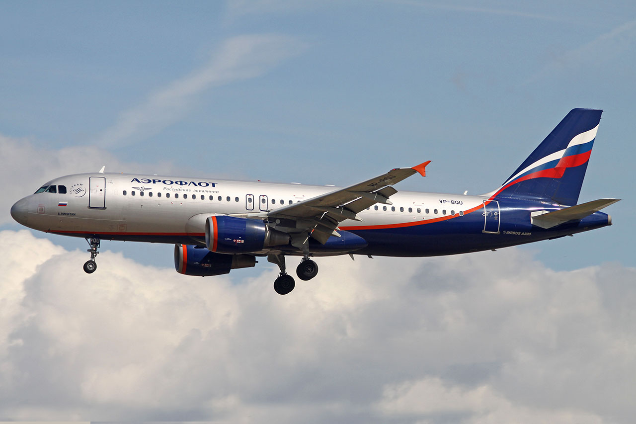 ./assets/img/aircraft/RA-AFL-A320-1.jpg