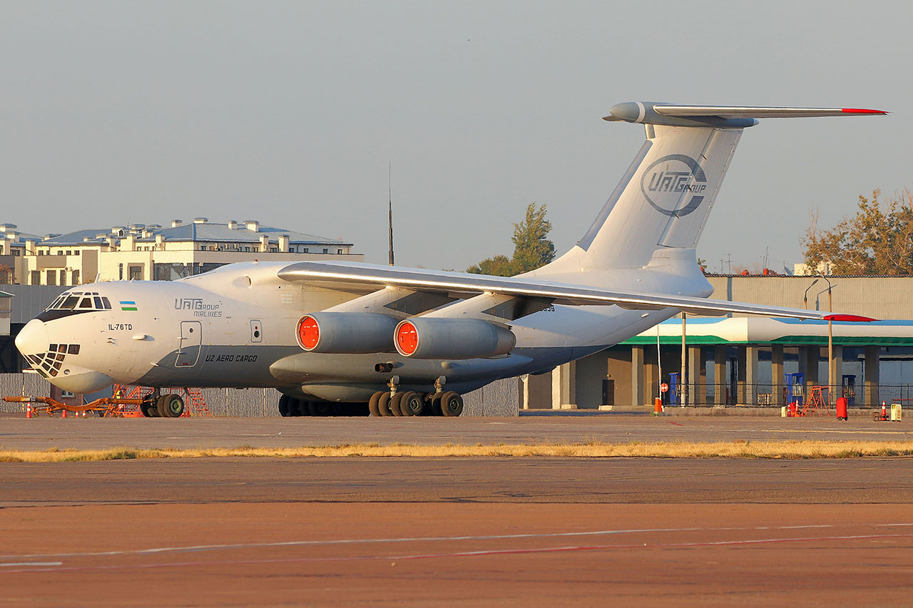 ./assets/img/aircraft/UK-UAT-IL76-1.jpg