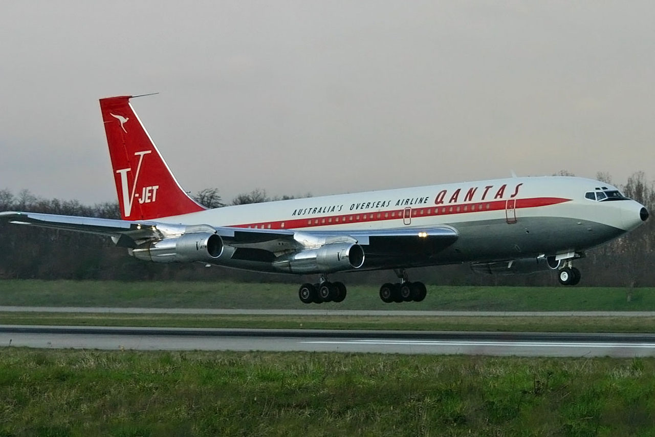 ./assets/img/aircraft/VH-QFA-B707-1.jpg