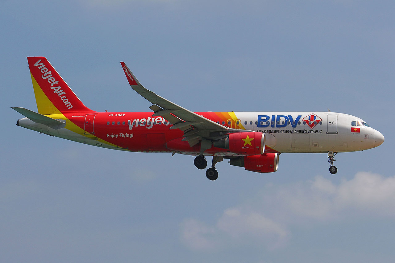./assets/img/aircraft/VN-VJC-A320-4.jpg