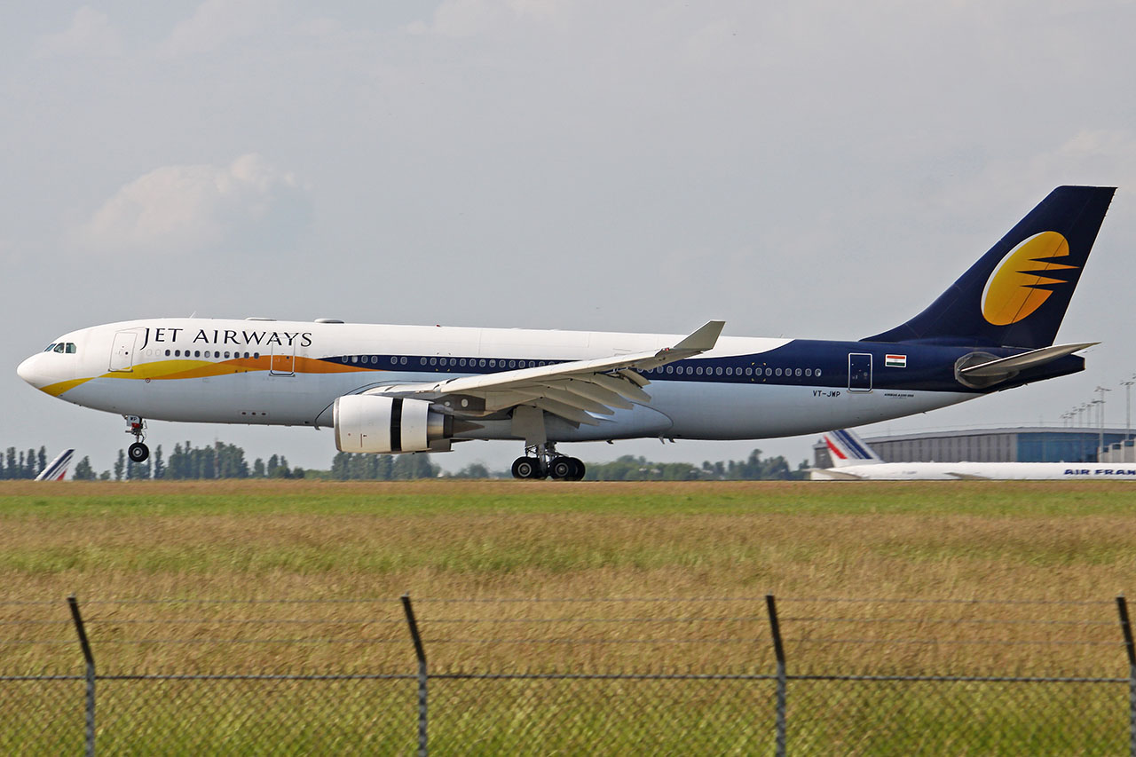 ./assets/img/aircraft/VT-JAI-A332-1.jpg