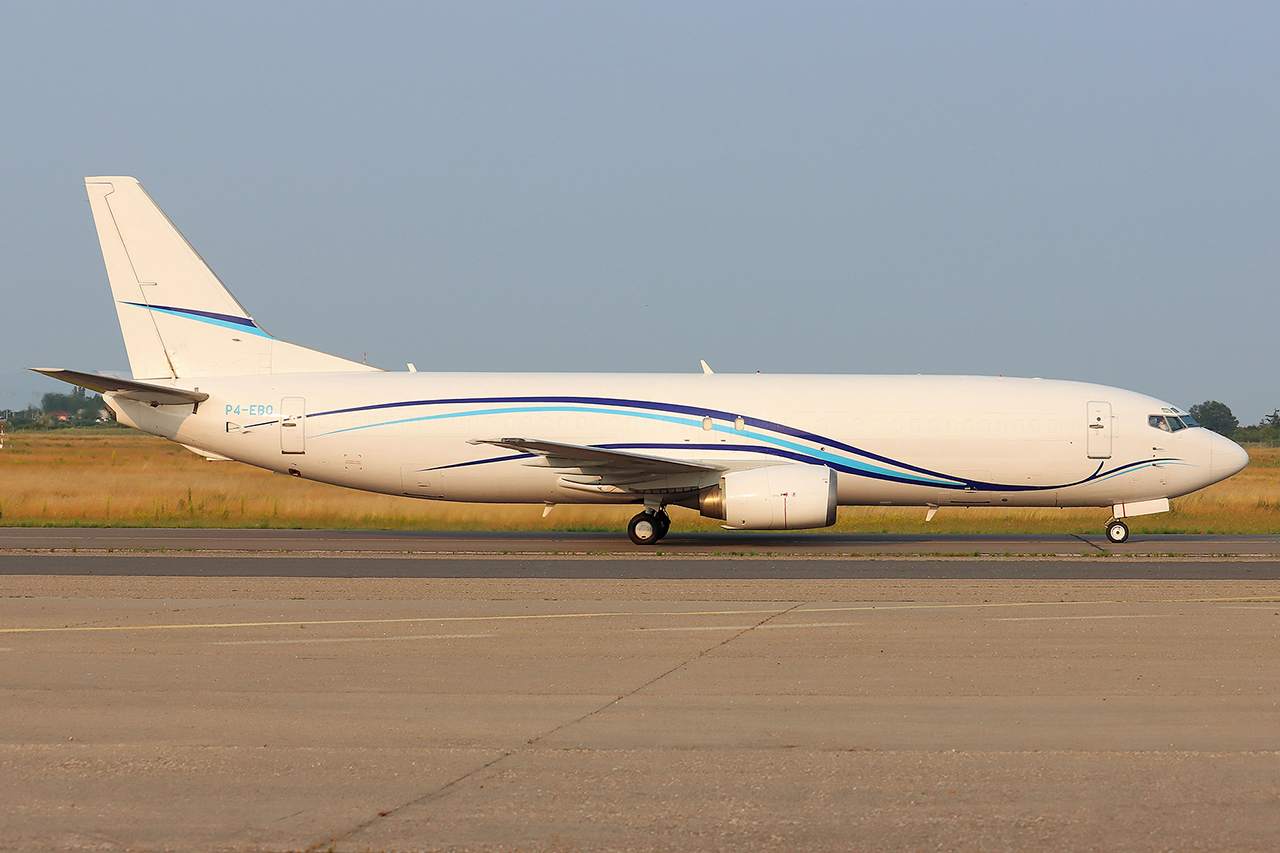 ./assets/img/aircraft/XT-GJW-B734-1.jpg