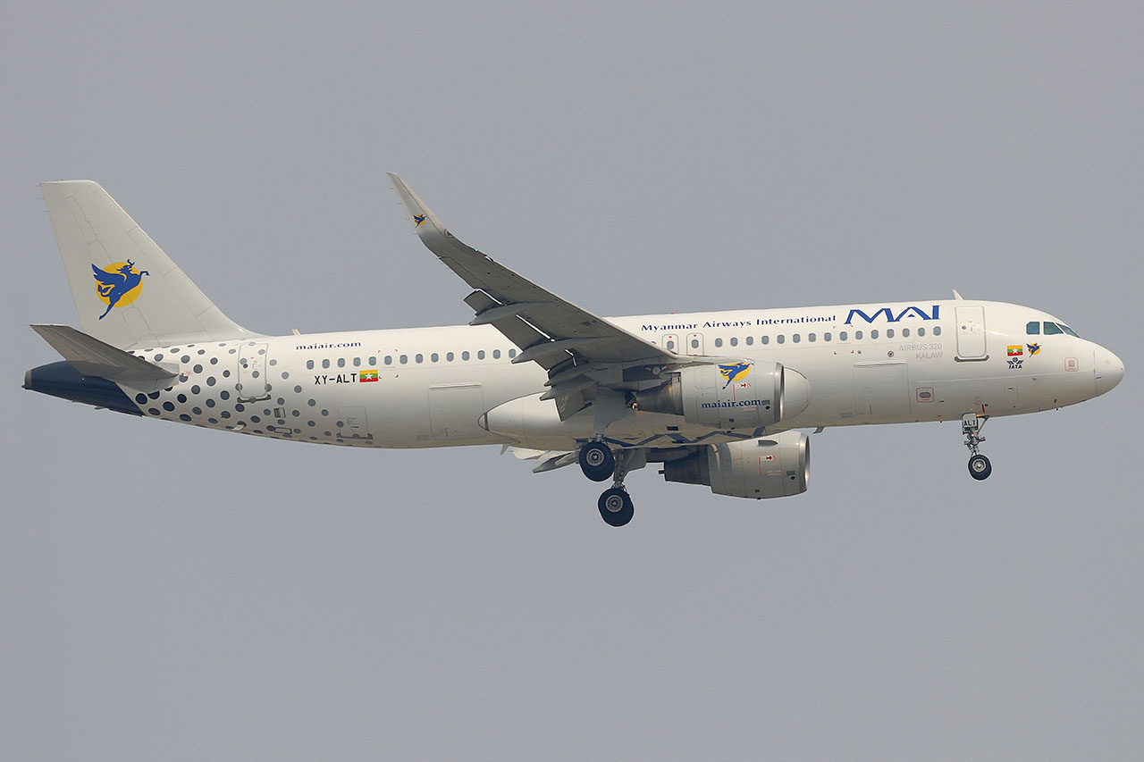 ./assets/img/aircraft/XY-MMA-A320-3.jpg