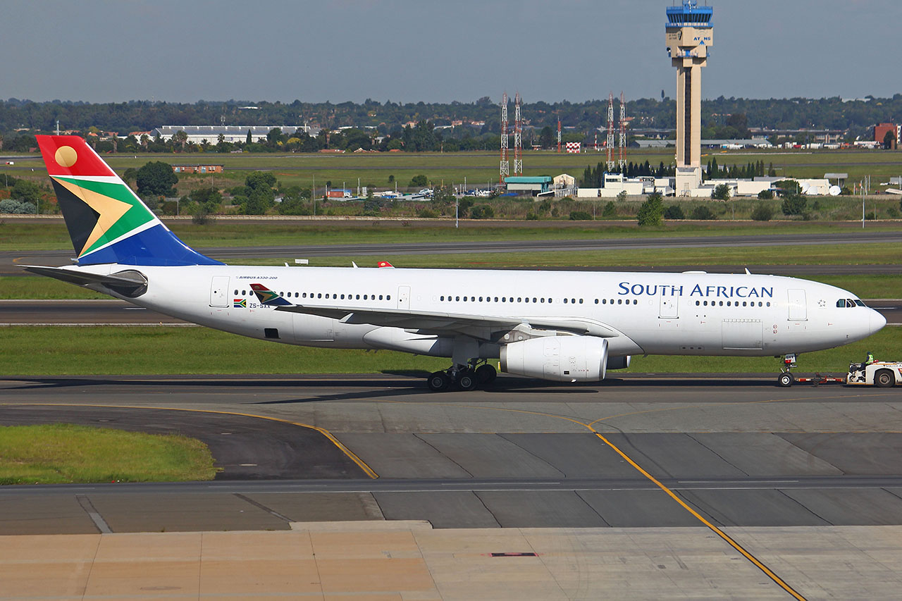 ./assets/img/aircraft/ZS-SAA-A332-1.jpg