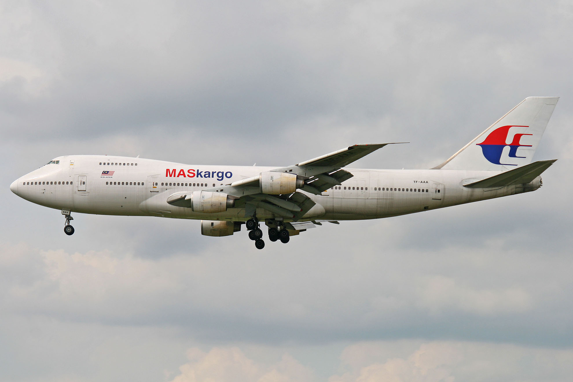 ./assets/img/aircraft/9M-MAS-B742-2.jpg