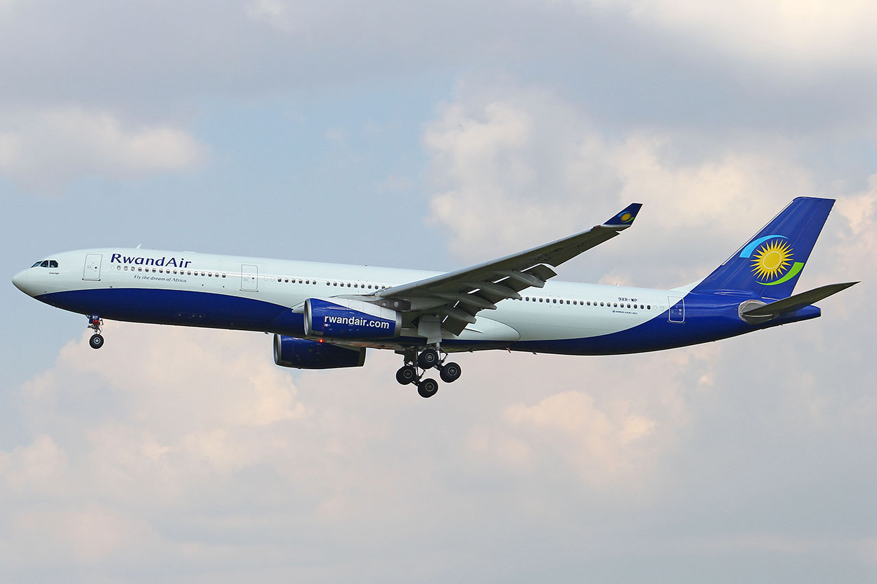 ./assets/img/aircraft/9XR-RWD-A333-1.jpg