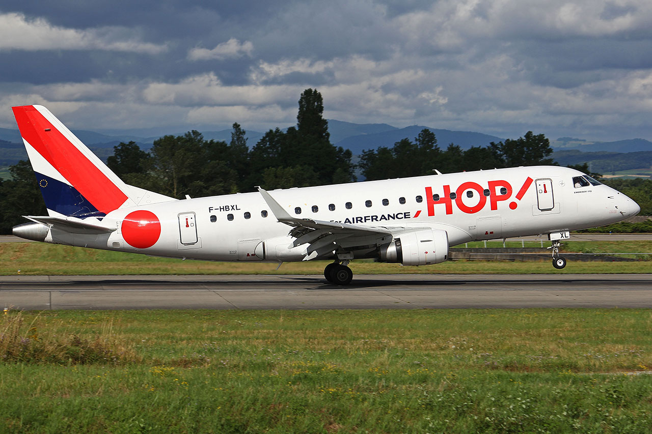 ./assets/img/aircraft/F-HOP-E170-1.jpg