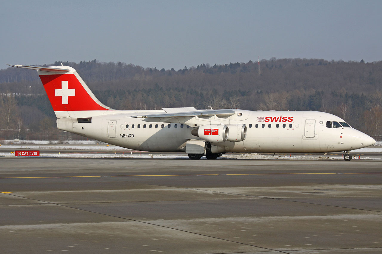 ./assets/img/aircraft/HB-SWR-RJ100-1.jpg