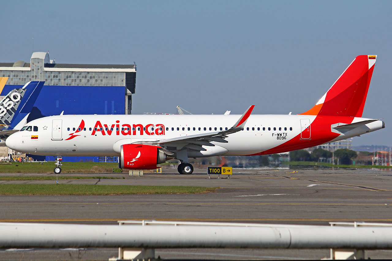 ./assets/img/aircraft/HK-AVA-A320-4.jpg