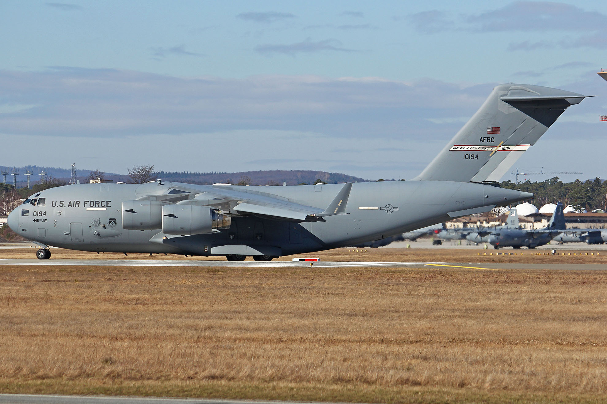 ./assets/img/aircraft/N-450-C17-12.jpg