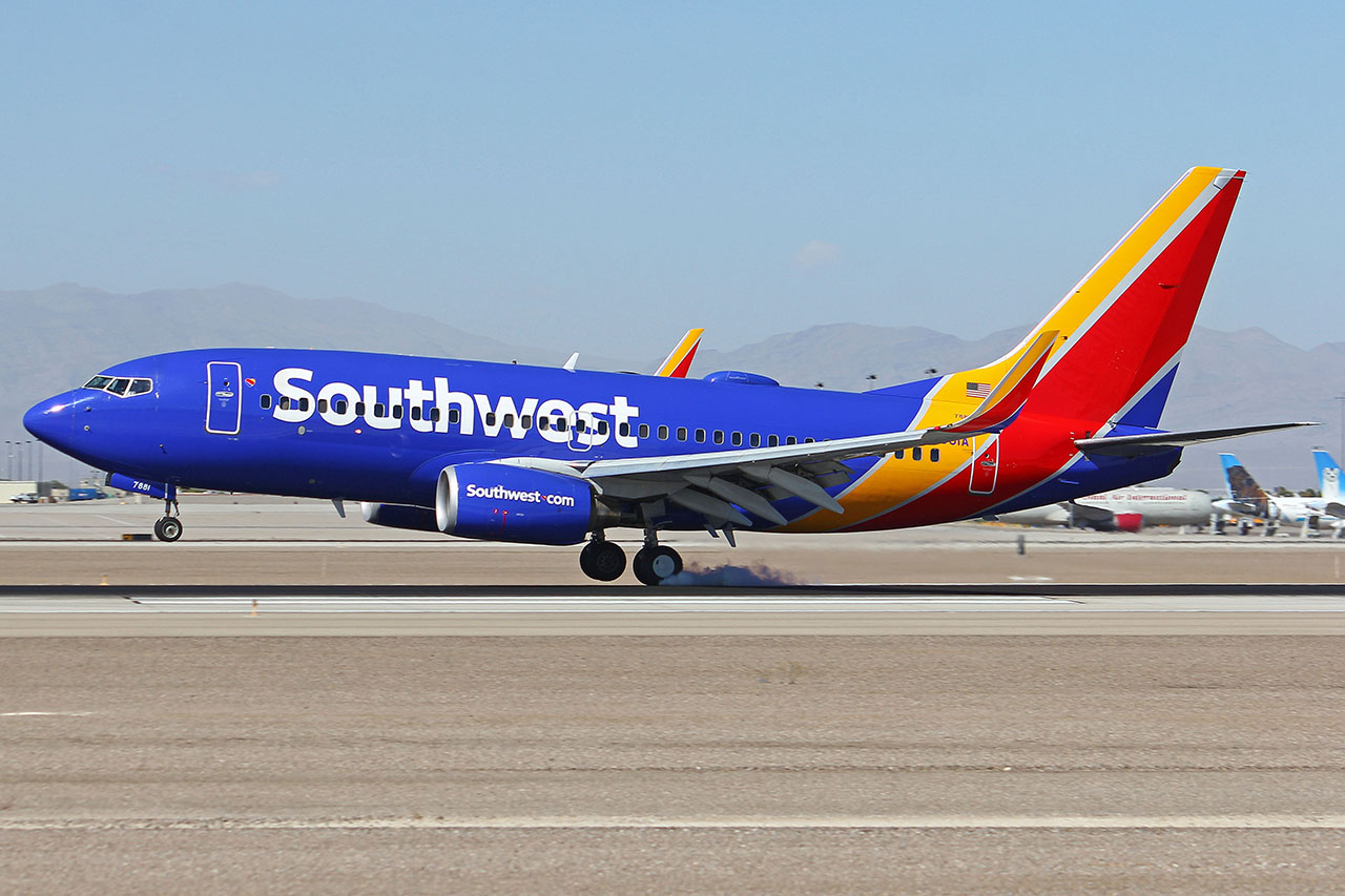 ./assets/img/aircraft/N-SWA-B737-2.jpg