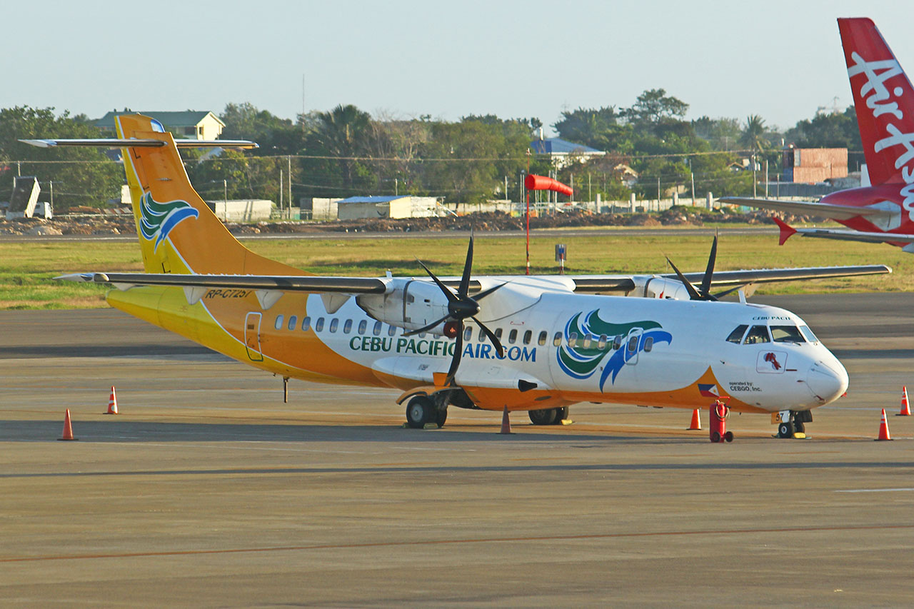 ./assets/img/aircraft/RPC-CEB-ATR72-3.jpg