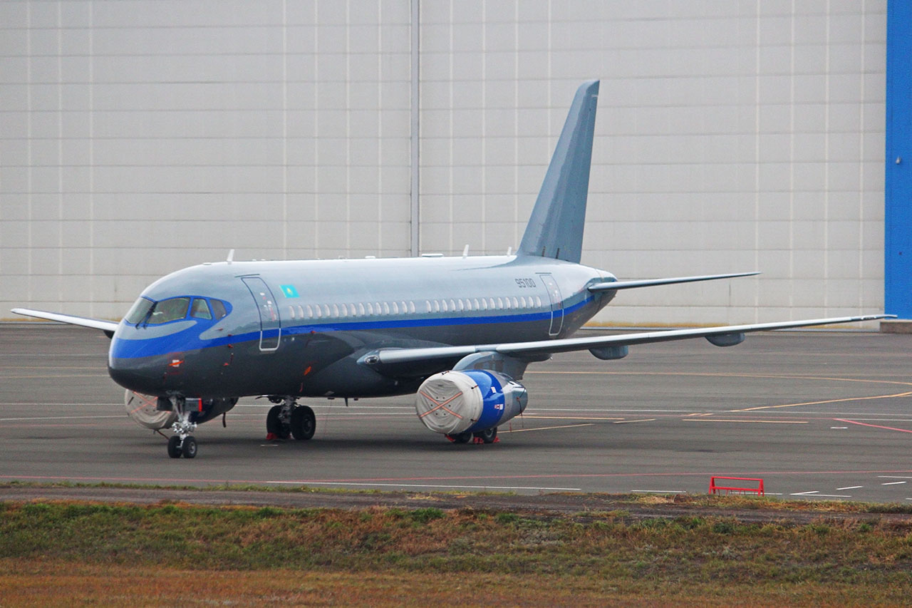 ./assets/img/aircraft/UP-450-SSJ-1.jpg