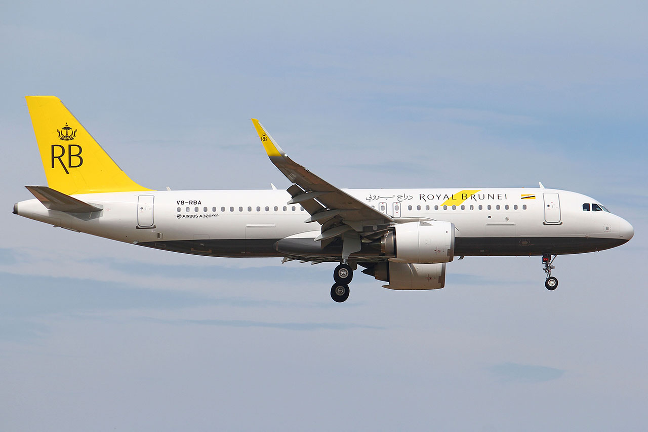 ./assets/img/aircraft/V8-RBA-A320-1.jpg