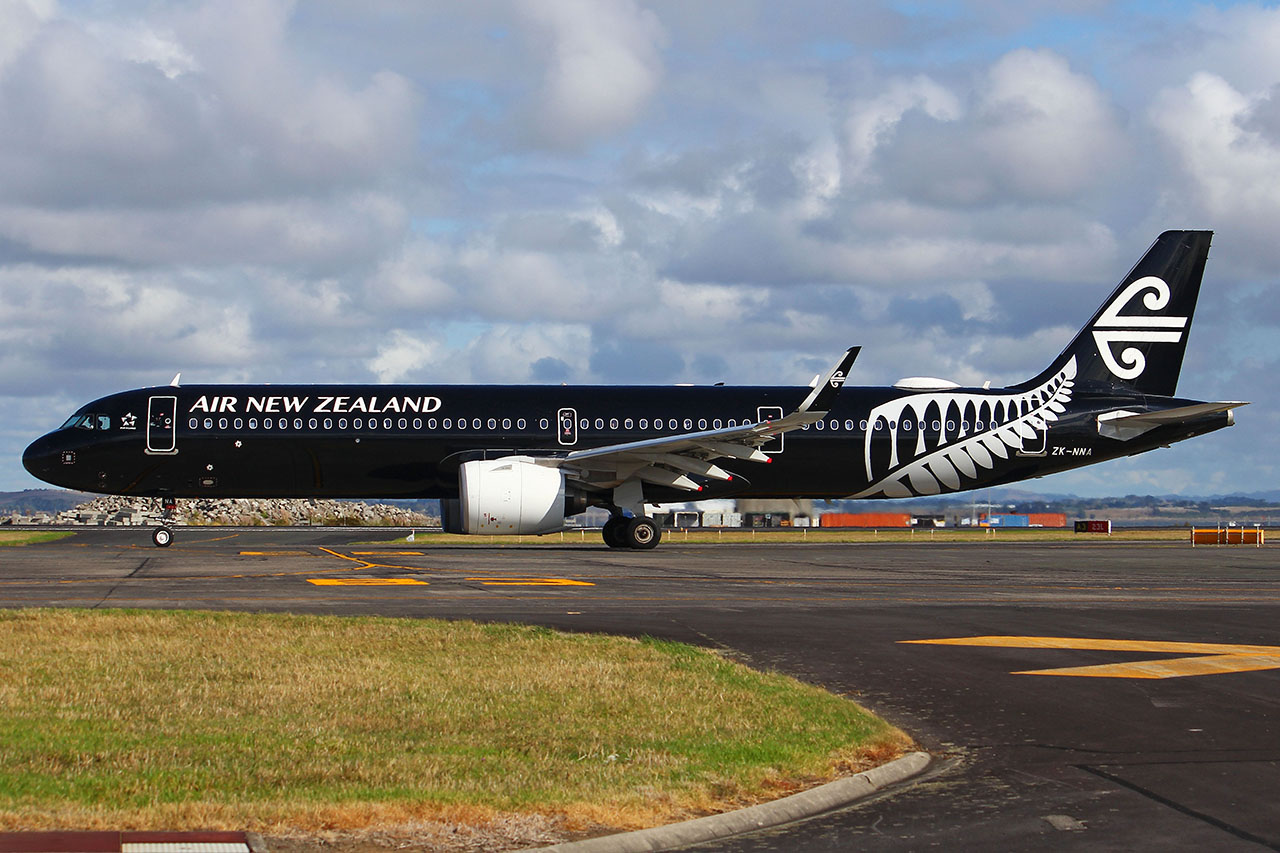 ./assets/img/aircraft/ZK-ANZ-A321-2.jpg