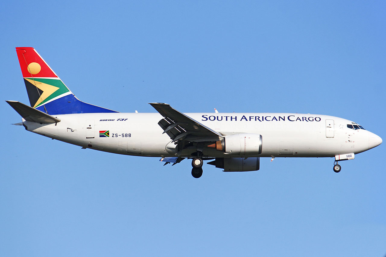 ./assets/img/aircraft/ZS-SAA-B733-1.jpg